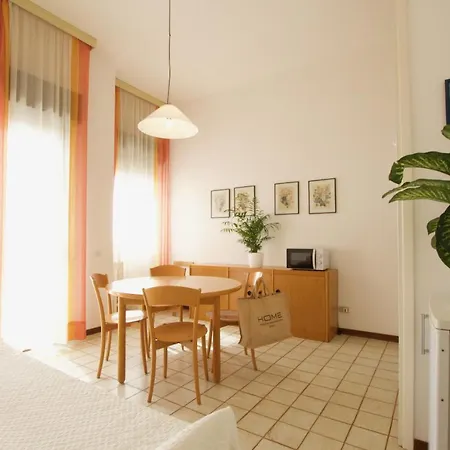 Bagni Miramare - Immobiliare